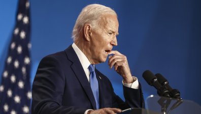 Байдън нарече Зеленски "президента Путин" и обърка Камала Харис с Доналд Тръмп
