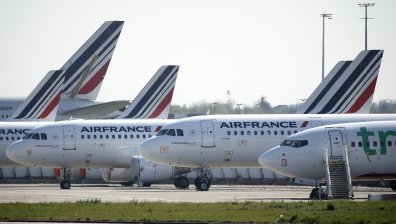 Франция спира всички полети извън Шенген