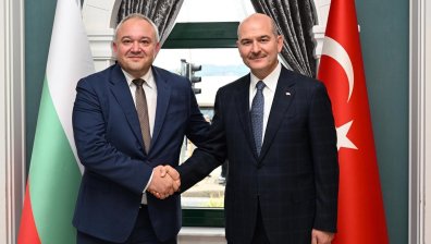 България и Турция със спешни мерки за по-малко трафик на "Капитан Андреево" и "Лесово"