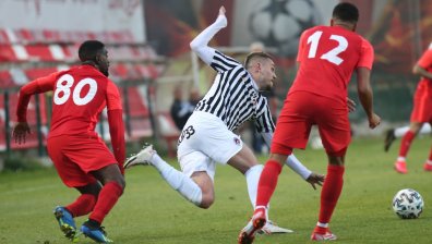 "Царско село" спъна "Локо" (Сф) с 2 попадения в 8 минути