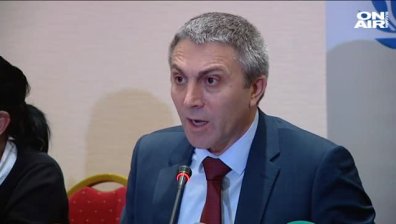 Мустафа Карадайъ ще бъде водач на евролистата на ДПС