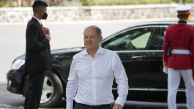 Шолц: Путин да спре с безсмислените убийства, вече не може да победи в Украйна