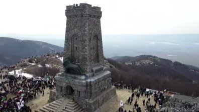 От Шипка за силата на българския дух и паметта на героите (ВИДЕО)