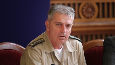 Ген. Ефтимов на среща на НАТО: Всички се нуждаем от ново въоръжение и техника