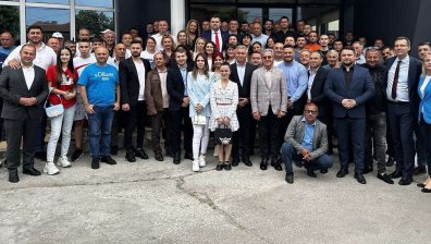 Пеевски в Хасково: Можем да разкрием още работни места, младите трябва да водят ДПС