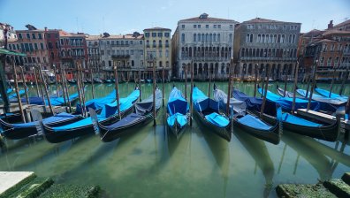 От Лисабон до гръцките острови - американците се завръщат към жилищата в Европа