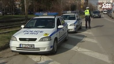 МВР впрегна целия си ресурс, за да осигури спокойствие на пътя