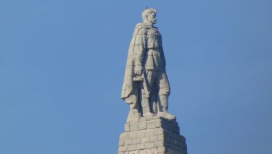 Официално: Общински съветници от ПП-ДБ предложиха Альоша да бъде преместен до края на 2024 г.