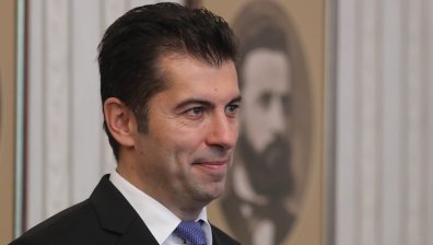 Петков честити Нова година: Пожелавам да бъдем здрави и да запазим надеждата