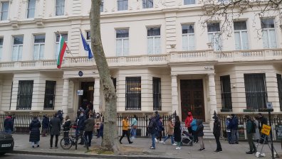 Желаещите да гласуват в Лондон се оказаха повече от очакваното
