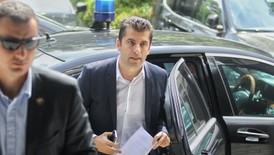 Още през юли към България потича азерски газ по интерконектора с Гърция