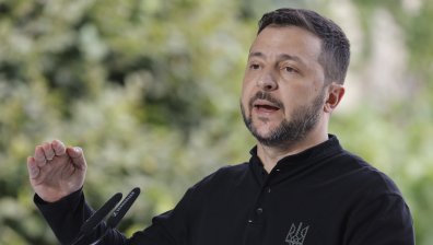 Володимир Зеленски чака 160 млн. евро от Европа и "да" от САЩ за удар по Русия