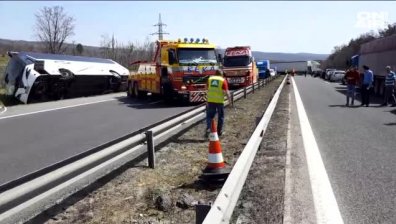 Подобрява се състоянието на пострадалите при катастрофата на АМ "Тракия"