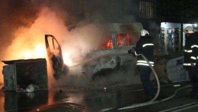 МВР обобщи: 38 души са задържани след протестите. 24-ма няма да стъпят на мач следващата година