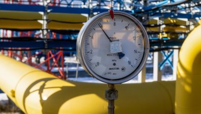 ЕК и САЩ ни удариха рамо, определиха спирането на руския газ като "енергийно изнудване"