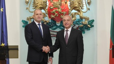 Радев: Напрежението се покачва, рискът войната да обхване нови територии е реален
