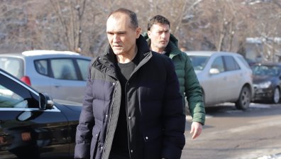 Божков се яви в НСлС и получи материалите по делото за щети за 500 млн. лв.