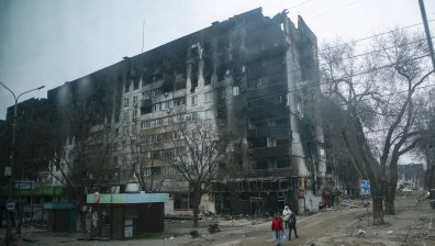 Силни експлозии разтърсиха Украйна, жителите на Одеса и Мариупол се готвят за нови атаки