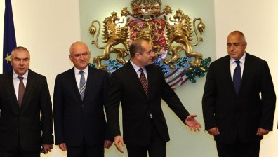 Армия, служби за сигурност, МВР - първият КСНС при президента Радев
