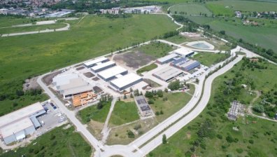 Жалба срещу поръчка за 49 хил. лв. блокира инвестиции за 230 млн. лв.
