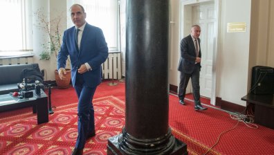 Цветанов се раздели с депутатското място, парламентът прие оставката му