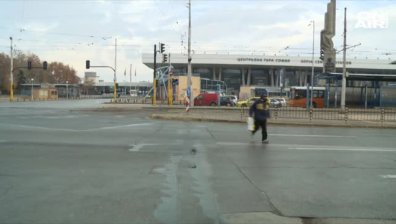 Пешеходец загина в района на Централна гара, блъсна го такси