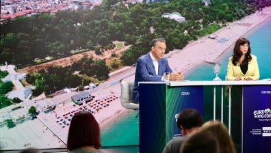 Европа ще пее край морето: Бургас поема щафетата за "Евровизия" (СНИМКИ)