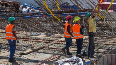 Къде в България получават най-ниска средна заплата