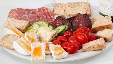 Какви са възможните причини за дефицит на протеини  в тялото