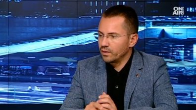 Ангел Джамбазки: Трябва да защитим правата на превозвачите ни