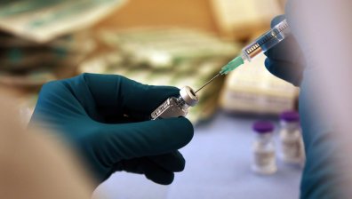Грък направи интензивно отделение в дома си, за да лекува от Ковид-19