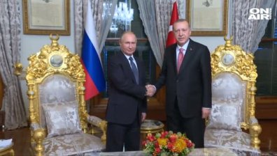 Путин и Ердоган направиха първа копка на "Турски поток"