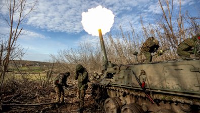 Украйна обяви, че от началото на войната е изгубила между 10 000 и 13 000 войници