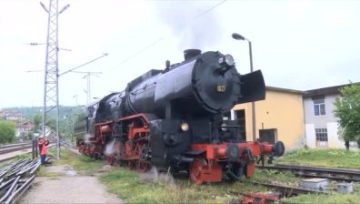БДЖ пуска празничен парен локомотив за Гергьовден