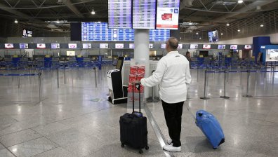 Продължават закъсненията на полети на гръцкото летище "Елефтериос Венизелос"