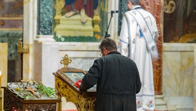 Българи се стекоха към църквите, за да отбележат Благовещение