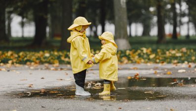 Времето днес: Облаци и дъжд, но с температури до 20 градуса