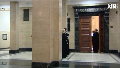 ВКС ще гледа делото на Полфрийман 16 дни по-рано