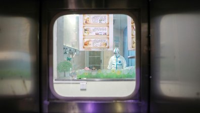 Коронавирусът застигна и Белгия - засякоха го при мъж, върнал се от Ухан