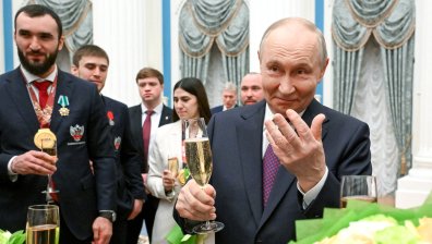 Лидерът на комунистите в Русия алармира Путин за кризата в икономиката на страната
