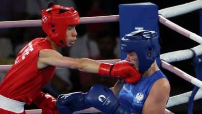 Лин Ю-Тин разби носа на съперничката си и спечели олимпийската титла до 57 кг при жените (+СНИМКИ)