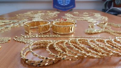 Митнически служители откриха златни накити за над 500 000 лв. на "Капитан Андреево"