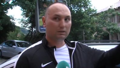Задържан е мъж в Дупница, посегнал на полицай