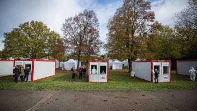 Словакия налага вечерен час заради висока смъртност от Ковид-19