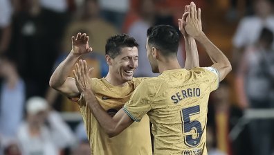 Левандовски спаси "Барса" срещу "Валенсия" с гол в 94-ата минута