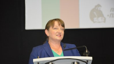 Министър Сачева посочи професиите на бъдещето