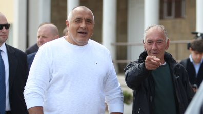 Премиерът обяви нови мерки за подпомагане на бизнеса,  заработват от октомври