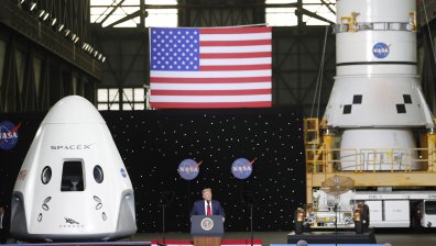 Защо успехът на Илън Мъск е поражение за руската космическа наука?