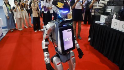 Китай изуми с технологиите си на изложение за електроника и интелигентни уреди (СНИМКИ)