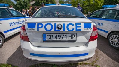 Брутално пребиха служител на "Криминална полиция" пред дома му в София
